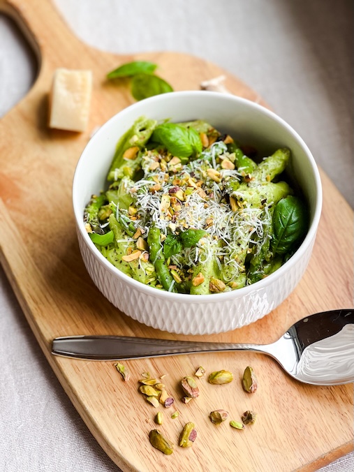 Pistachio Pesto Pasta Healthy Recipe from our Dietitian Nutritionist